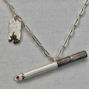 Elegante Collar <span class=keywords><strong>con</strong></span> Colgante de Cigarrillos en Llama para Hombres y Mujeres, Collares Unisex, Joyería - Product Image 1