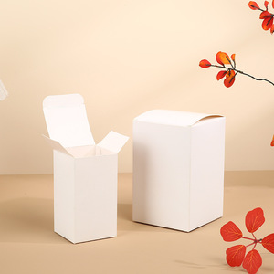 Tùy chỉnh-thực hiện dày các tông màu trắng nhỏ hộp vuông làm sẵn màu mỹ phẩm mù Hộp bao bì có thể gập lại với dập in ấn - Product Image 1