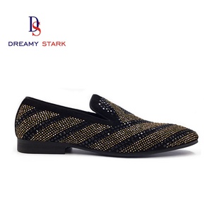 Nuevos Zapatos de Primavera Dreamy Stark Hechos a Mano de Alta Calidad, Ligeros y Cómodos, con Diseño de Diamantes, de Cuero y Gamuza, Personalizados para Otoño - Product Image 3