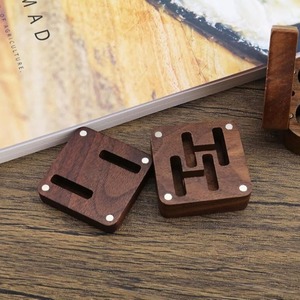 Tên Tùy chỉnh cao cấp hộp gỗ rắn với Matte hút từ tính, men's tay áo đinh tán, Khuy măng sét, lưu trữ bao bì hộp - Product Image 3