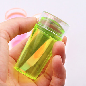 Kit de stamping <span class=keywords><strong>pour</strong></span> nail art français en silicone coloré, tout <span class=keywords><strong>pour</strong></span> la manucure : plaque, tampon, <span class=keywords><strong>pochoir</strong></span>, modèle, sceau, tamponneur, racloir - Product Image 3