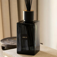 Diffuseur d'aromathérapie gravé personnalisé de luxe à parfum naturel longue durée, fourni par l'usine AIKUN