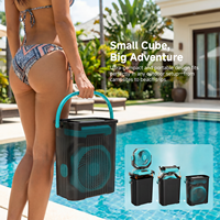 Ventilateur de camping rechargeable HY-8158W 30000mAh à oscillation automatique avec lanterne LED et fonction de minuterie