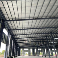 Hangar préfabriqué à ossature métallique, entrepôt préfabriqué innovant, bâtiment à structure en acier flexible