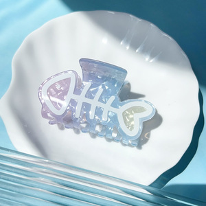 Novo Clipe de Cabelo Artesanal Série Oceano com Design de Tubarão, Estrela-do-mar, Concha, Golfinho e Espinha de Peixe, Azul Degradê, Acessório de Cabelo Casual - Product Image 6