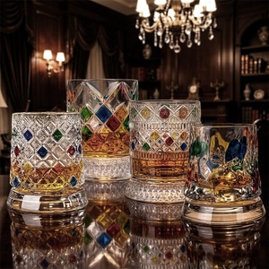 <span class=keywords><strong>Bicchieri</strong></span> da <span class=keywords><strong>whisky</strong></span> girevoli a 360 gradi in cristallo colorato <span class=keywords><strong>con</strong></span> logo personalizzato, <span class=keywords><strong>bicchieri</strong></span> creativi rotanti <span class=keywords><strong>con</strong></span> sottobicchiere per bar - Product Image 4