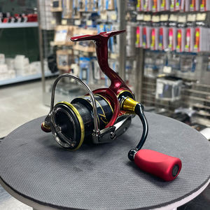 Vente flash <span class=keywords><strong>Moulinet</strong></span> de pêche <span class=keywords><strong>Daiwa</strong></span> 21 Salamandura Air LT, <span class=keywords><strong>moulinet</strong></span> à lancer et à spinning combinés pour la pêche en eau douce et en eau salée - Product Image 2