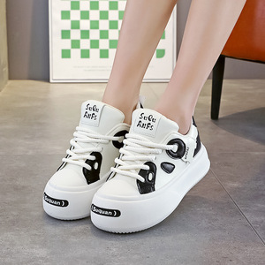 White Sneakers Women's Shoes 2026 New Spring Stylish Best-Selling Sports Shoes Soft Bottom Casual <b>Flip</b>-<b>Flops</b> Trend - Product Image 5
