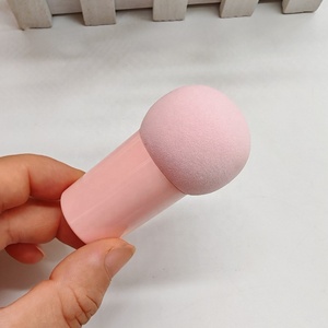 Éponge de maquillage douce applicateurs de bouffées de poudre de maquillage tête de champignon éponges cosmétiques pour mélanger fond de teint correcteur - Product Image 5