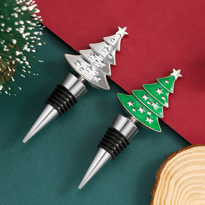 Bouchon de bouteille de vin en métal vert et argenté en forme de sapin de Noël pour les fêtes de fin d'année - Product Image 1