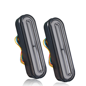 Luz Trasera para Motocicleta ADT 3 en 1, 60 LED, Señal de Giro Dinámica, Luz de Freno Amarilla y Roja - Product Image 2
