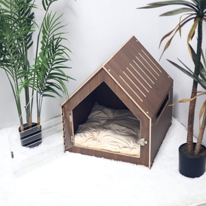 Lüks Masif Ahşap Köpek Kulübesi ve Kedi Evi Nefes Alabilen İç Mekan Evcil Hayvan Mobilyası-Şık Tasarım - Product Image 6
