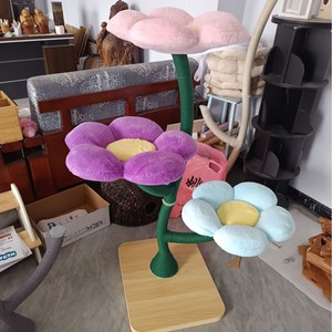 ต้นไม้แมวลายดอกไม้ 55x55x135 ซม. 2 ชั้น ฐานไม้เนื้อแข็ง ทนทาน ใช้เป็นที่นอนสำหรับแมวในบ้าน - Product Image 1