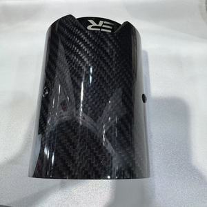 Punta de silenciador de tubo de escape trasero de fibra de carbono brillante para modificación de la serie BMW M Series 34567 - Product Image 2