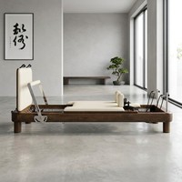 Machine de Pilates en chêne rouge écologique, équipement de yoga en bois massif durable avec système de poulies silencieux pour studio de boutique