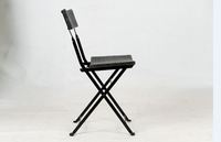 Ensemble bistrot minimaliste en acier et bois d'acacia Pollyrattan - Table et chaises pliantes pour balcon et jardin