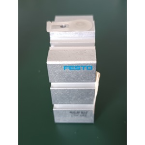 กระบอกลม Festo AEVC-50-10-I-P รุ่น 188254 ตัวเรือนเหล็ก แรงดันสูงสุด 10 บาร์ แบบลูกสูบพร้อมวาล์ว - Product Image 4