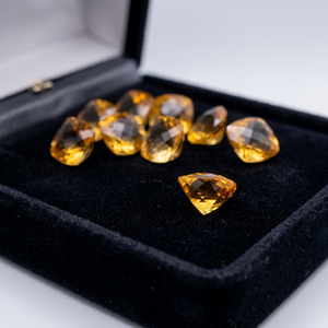 Citrine naturelle taille coussin, pierre précieuse non montée 8x8mm, jaune, certifiée par un tiers, haute qualité, pierre propre, poids en carats - Product Image 4