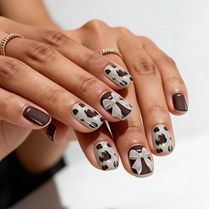 <span class=keywords><strong>Faux</strong></span> <span class=keywords><strong>ongles</strong></span> carrés pré-dessinés les plus vendus, capsules d'<span class=keywords><strong>ongles</strong></span> pré-finies, <span class=keywords><strong>ongles</strong></span> à presser courts, qualité salon - Product Image 1