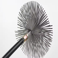 Brosse balayeuse industrielle de cheminée de long manche de fil d'acier plat, brosse tournante de cheminée