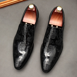 Nouvelles Chaussures Habillées en Cuir Poli pour Hommes, Sur Mesure, Haut de Gamme, Élégantes, à Enfiler, en Cuir de Vachette, à Semelle Épaisse, Polyvalentes pour Tenues Professionnelles Formelles - Product Image 2