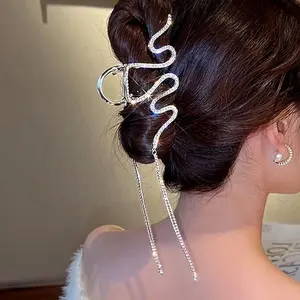 Pinces à cheveux françaises métal argent strass Barrette épingle à cheveux ornements luxe glands acrylique élégant bandeaux cheveux crabe