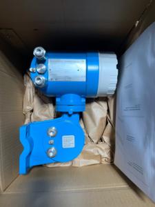 ENDRESS + HAUSER NRF590-68B0AA2L4N0 E + Hタンクサイドモニター新品オリジナル - Product Image 4