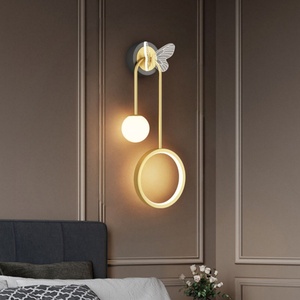 โคมไฟติดผนัง LED รูปทรงผีเสื้อ สไตล์ INS ขายดี ดีไซน์หรูหราแบบนอร์ดิก เรียบง่าย ทันสมัย เหมาะสำหรับห้องนอน ข้างเตียง ห้องนั่งเล่น - Product Image 6