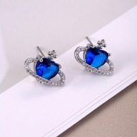 Pendientes de botón de corazón cósmico y planeta, de latón bañado en plata con micro pavé de circonita cúbica, diseño de anillo de órbita y estrella del universo, joyería de moda elegante para regalo