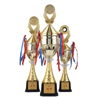Casquette modifiable Trophée de conception moderne Asie Style populaire Trophées de sport en or et cadeaux Base noire carrée Trophée en métal unique