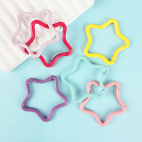 Porte-clés en alliage de zinc imperméable couleur macaron, mousqueton en forme d'étoile à cinq branches, crochet de suspension pour sac à dos, style bonbon, bijoux DIY