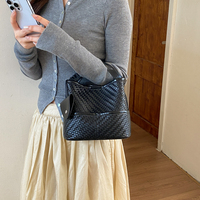 Sac à main portable tissé à la main pour femme, sac à bandoulière multi-poches, sac à main pour le bureau, les fêtes et l'usage quotidien