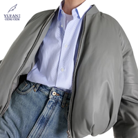 Manteaux bouffants de mode YuFan pour femmes Veste en duvet de canard de poids élevé avec cuir PU