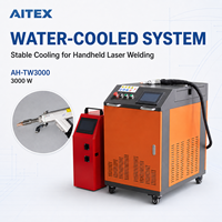 Machine de soudage laser portative refroidie par eau 3000W, soudeuse laser à fibre avec alimentation en fil optionnelle pour la fabrication métallique AH-TW3000