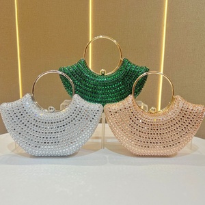 Bolso de Mano con Pedrería 2026 para Mujer, Elegante y Moderno, Versátil y de Alta Gama, para Vestidos de Noche, Tipo Clutch - Product Image 1