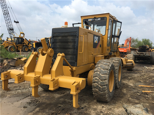 Niveleuse d'occasion haut de gamme 140H, moteur CAT, poids 21000 kg, 2500 heures - Forte capacité de montée pour travaux de construction complexes - Product Image 4