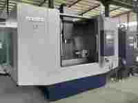 Centro de Mecanizado Vertical Automático de Control Numérico de Alta Precisión de 3, 4 y 5 Ejes VMC1370 con Sistema GSK y Husillo BT40
