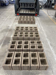 QMJ-10A mobile hohle Ziegel Zement Ziegel Pflasters tein Herstellung Maschine hohe Qualität Bestseller - Product Image 3