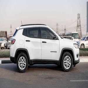 Jeep LONGITUDE 2.4L AT essence d'occasion 2020 - Product Image 2