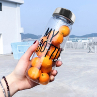 Bouteilles de jus avec couvercle en métal pour mélanges de protéines Bouteille d'eau pour jus Smoothies Aliments secs Voyage Gym Bouteille shaker réutilisable