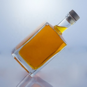 Botella de Vidrio Cuadrada Vacía de Fondo Grueso Premium para Licores, Whisky, Bebidas Espirituosas, Botella de Vino de Frutas Personalizada al por Mayor - Product Image 2