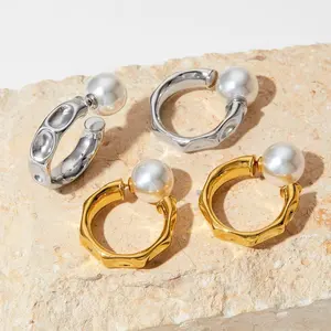 HP Chic Stainless Steel Pearl Earrings Gold Plated Chunky C-Shape Pearl Hoop Earrings For Women