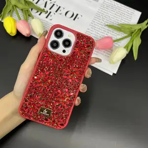 Lüks Gilr 3D evrensel Bling Glitter kristal silikon cep telefonu çantası telefon iphone için kılıf 15 pro max