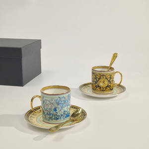 Ensemble de tasses et d'assiettes en céramique de luxe occidentales, tasse de voyage au design moderne, ensemble de tasses à café turc pour le thé de l'après-midi - Product Image 1