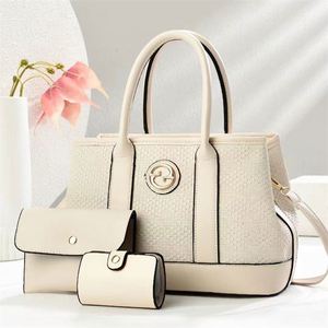 Conjunto de Bolsos 3 en 1 para Dama, Personalizable con Logotipo, Bolsos de Mano de Cuero PU - Product Image 6
