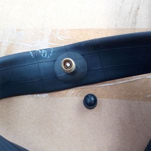 Cámara de aire de caucho butílico para motocicleta/bicicleta, enviada de fábrica, 14*2.125. - Product Image 6