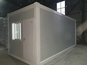 Conteneur plat personnalisable, durable, respirant, design contemporain, assemblage sur site, solution d'hébergement extérieur pour appartements - Product Image 4