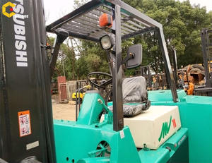 Carretilla elevadora MITSUBISHI FD70 usada en buen estado a la venta - Product Image 3