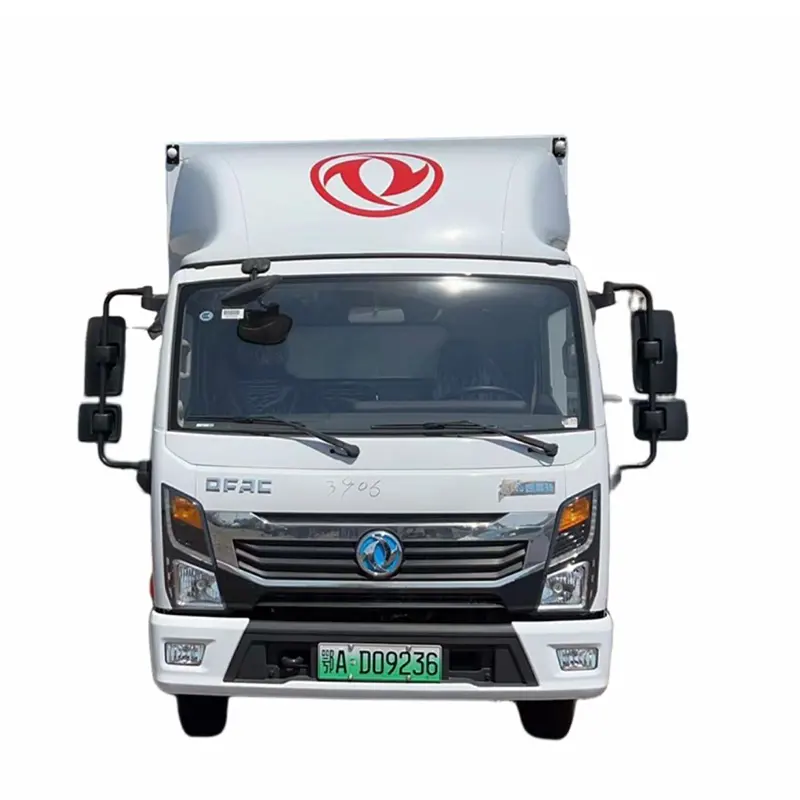 Usato Dongfeng 2 ton 5 ton Light truck 26 ft Diesel cargo trucks cina small van cargo trucks in vendita
