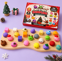Calendrier de l'Avent de Noël 24 Jours : Jouet Fidget Squishy en forme de Dumpling, Compte à Rebours de Noël, Cadeau Surprise Anti-Stress